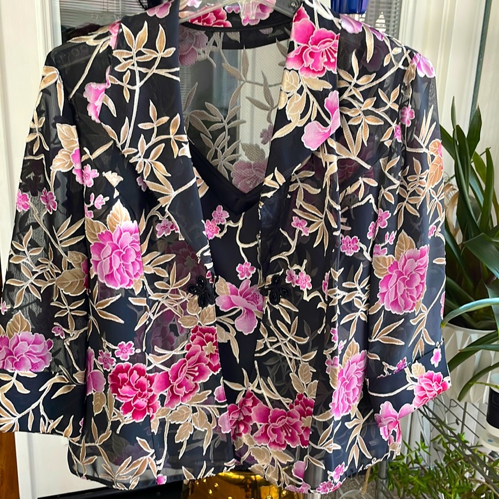Alex Evening Two-piece jacket and top, size M